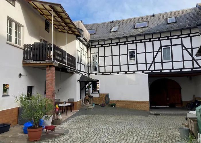 Pension Und Ferienwohnung Am Teich